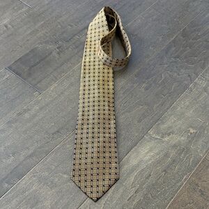 Nautica Gold and Black Patterned Tie